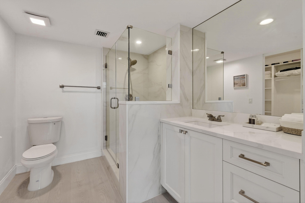 301 S Seas Drive - Photo 14
