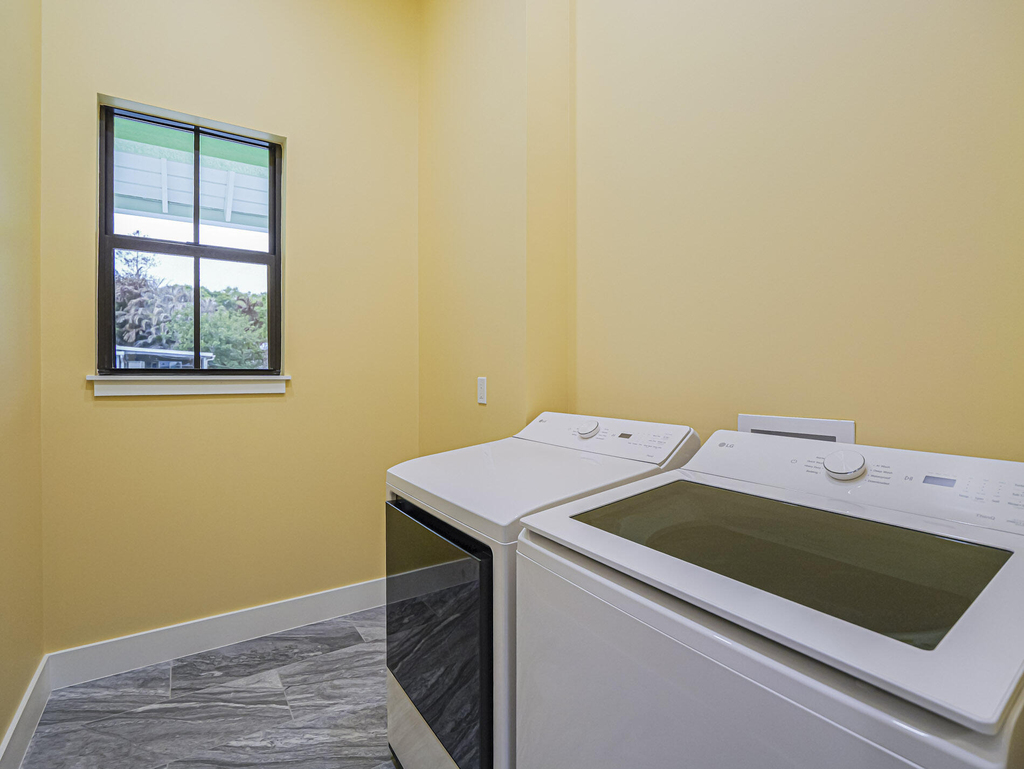 12906 83rd Avenue - Photo 30