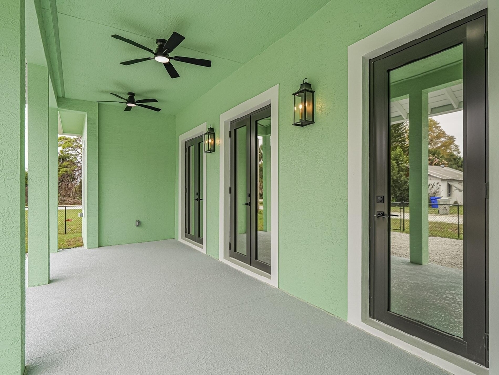 12906 83rd Avenue - Photo 8