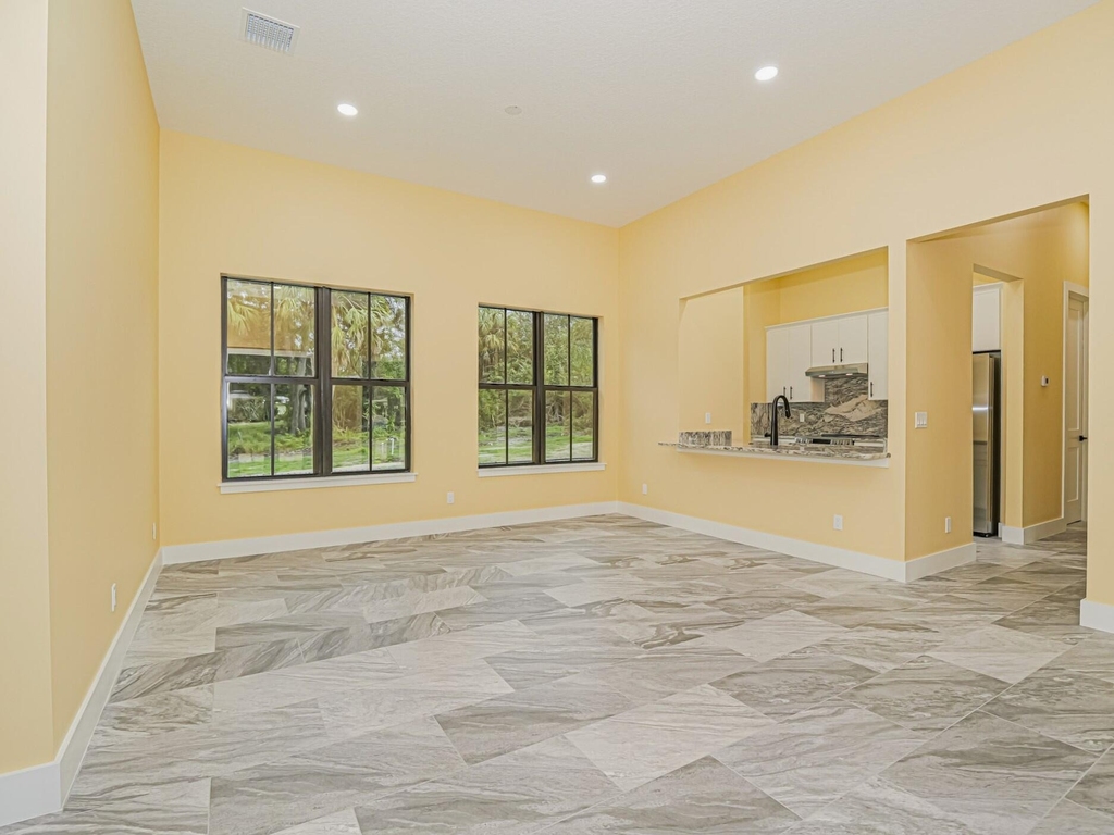 12906 83rd Avenue - Photo 10