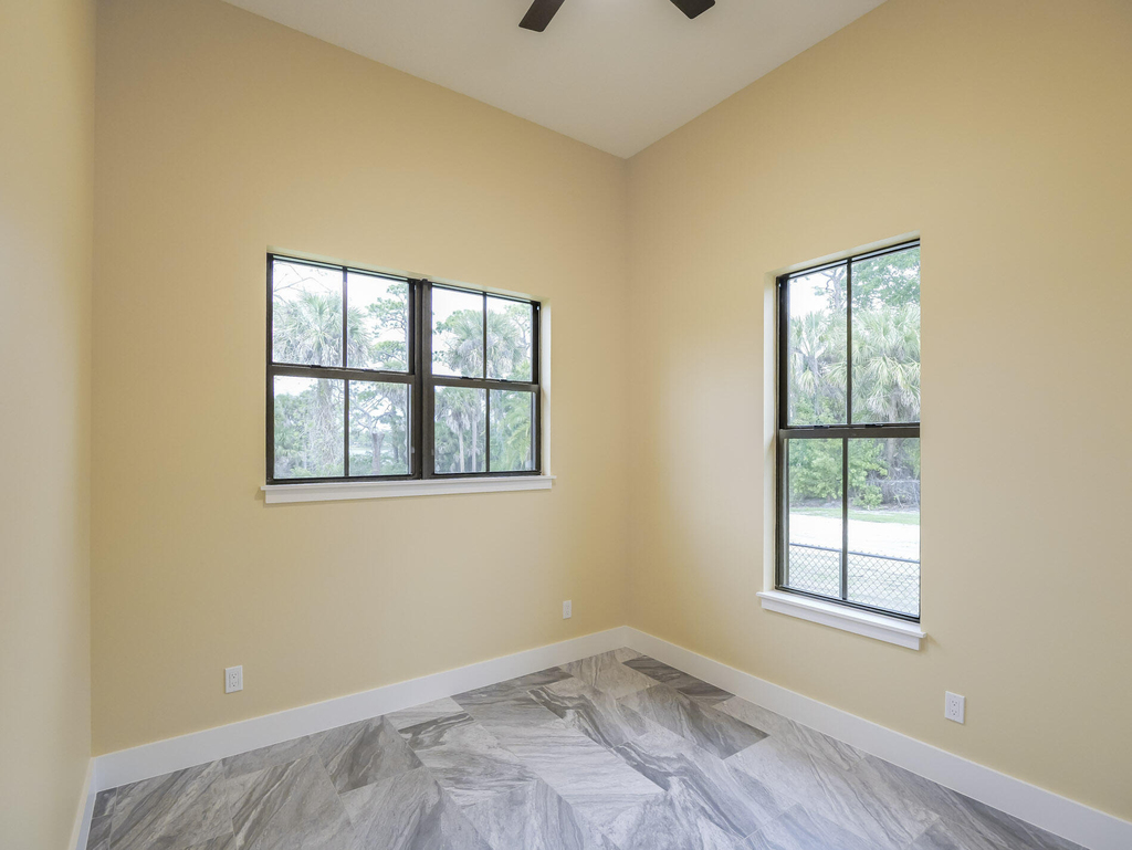 12906 83rd Avenue - Photo 25