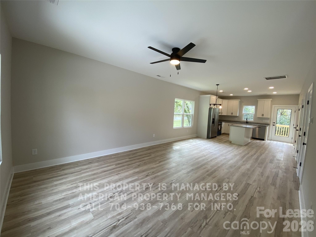 722 Elizabeth Avenue - Photo 1