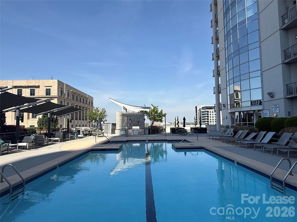 333 W Trade Street - Photo 1