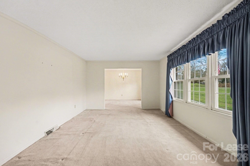 11002 Harrisburg Road - Photo 13
