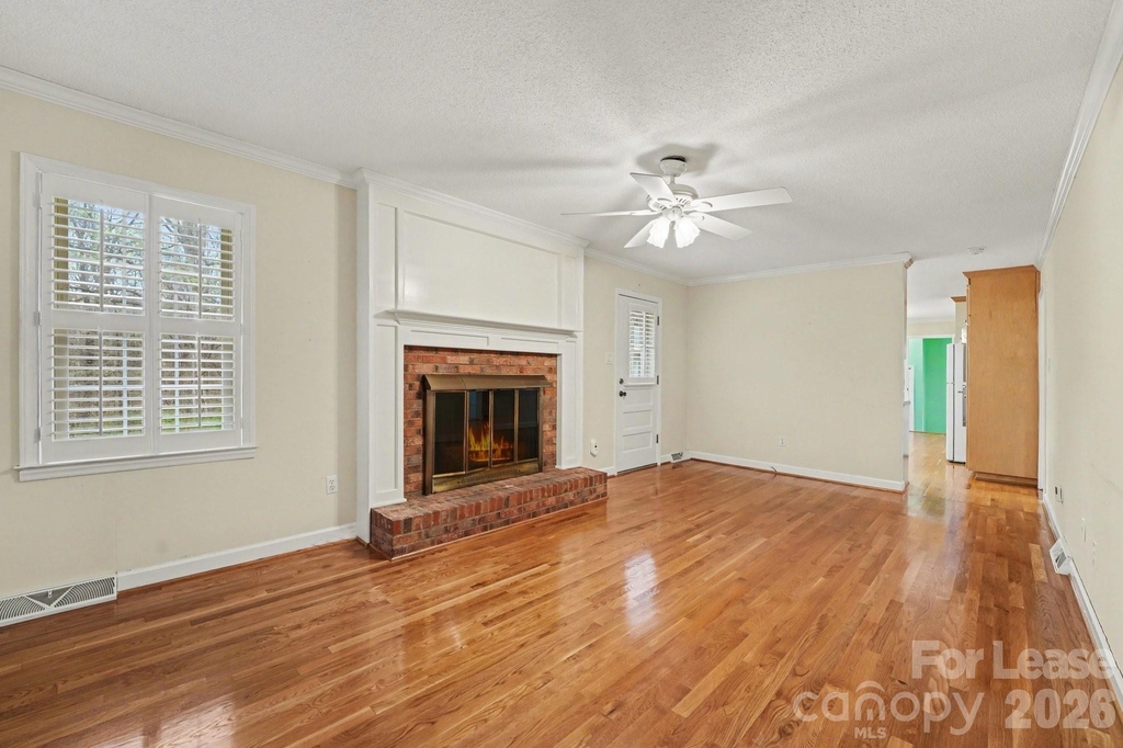 11002 Harrisburg Road - Photo 2