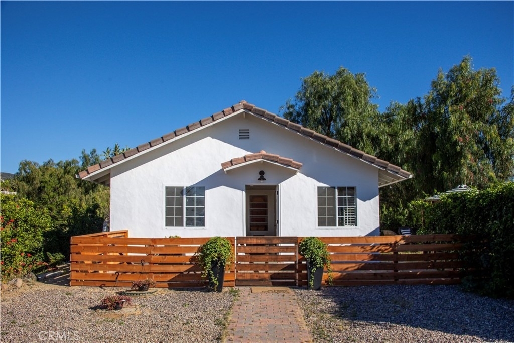 37645 Via De Los Arboles - Photo 0