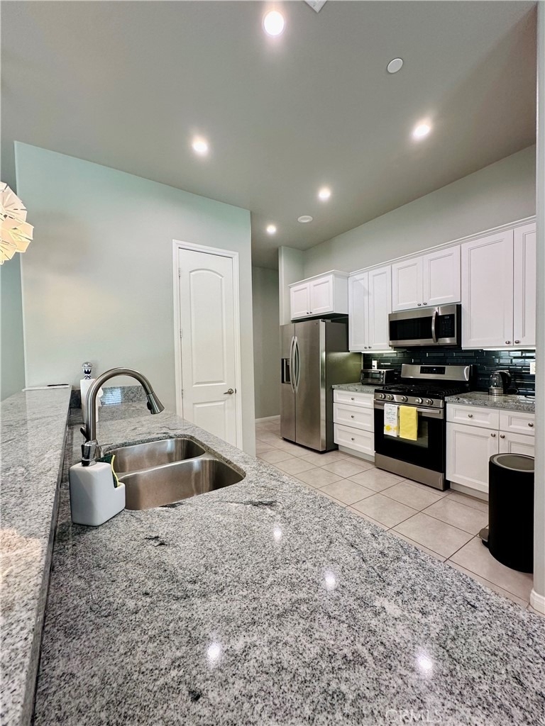 68315 Modalo Road - Photo 3