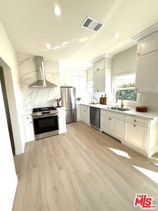 900 N Alfred Street - Photo 9
