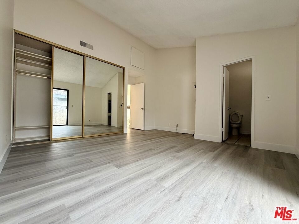 31 Eastern Avenue - Photo 26