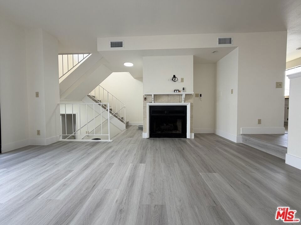 31 Eastern Avenue - Photo 7