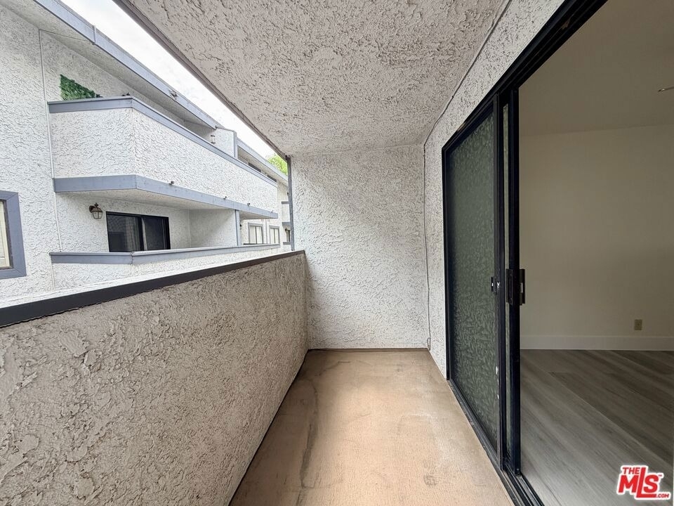 31 Eastern Avenue - Photo 11
