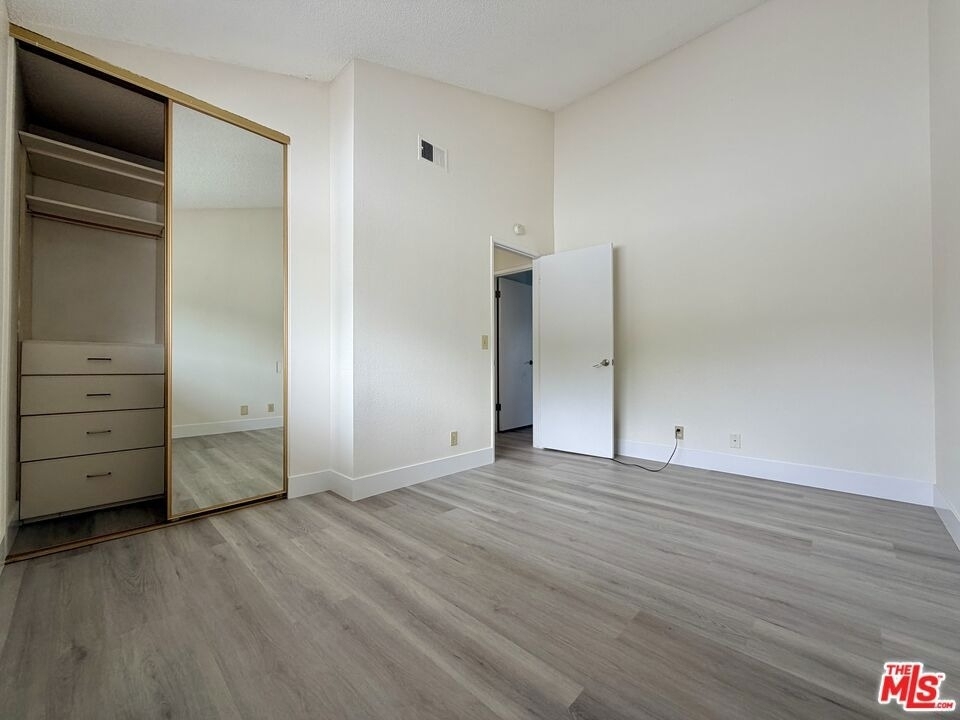 31 Eastern Avenue - Photo 23