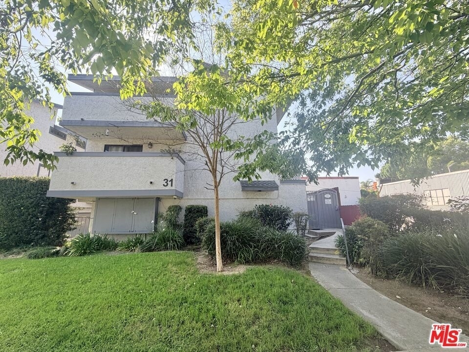 31 Eastern Avenue - Photo 1