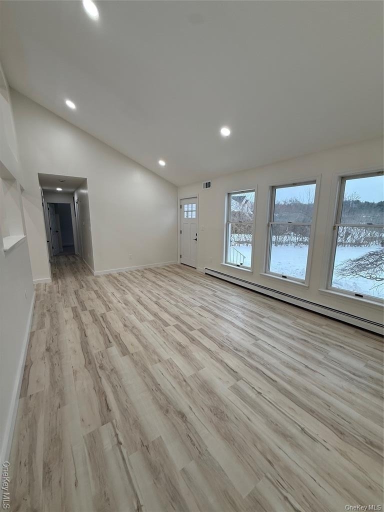 24 Kimberly Court - Photo 2