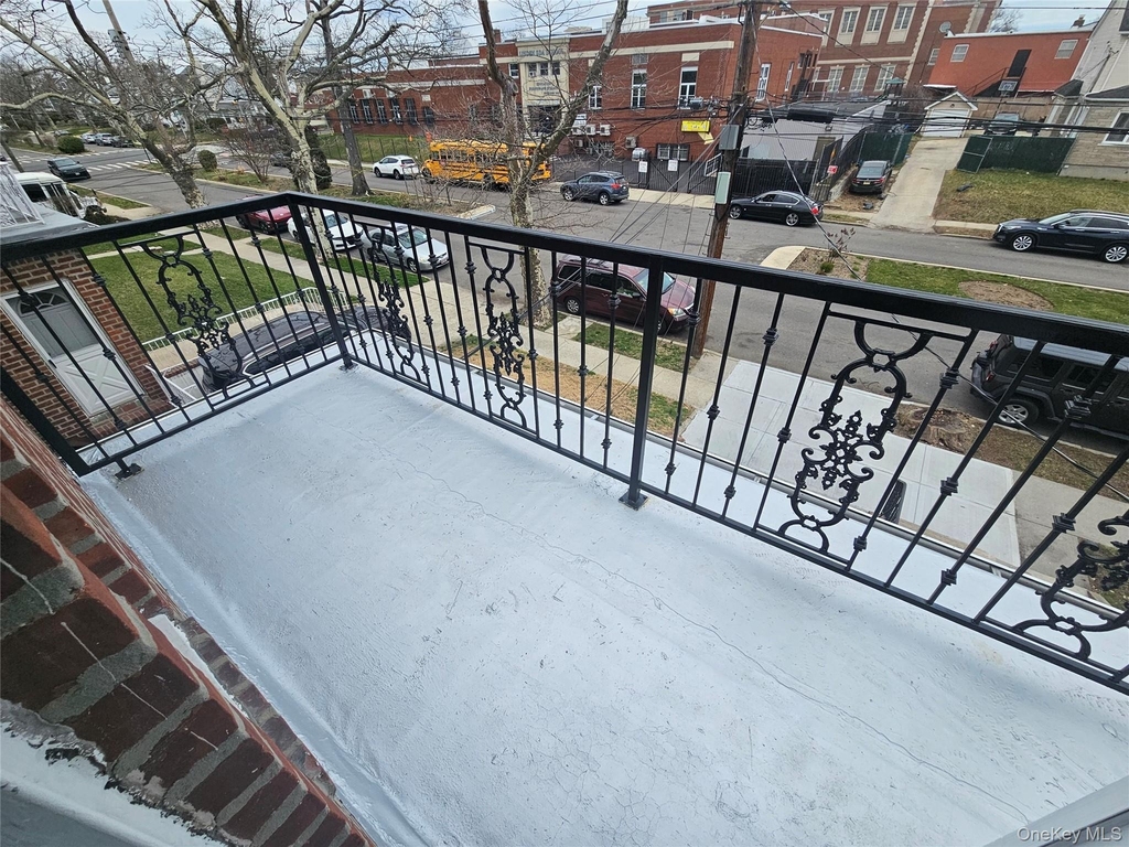 13724 228th Street - Photo 5