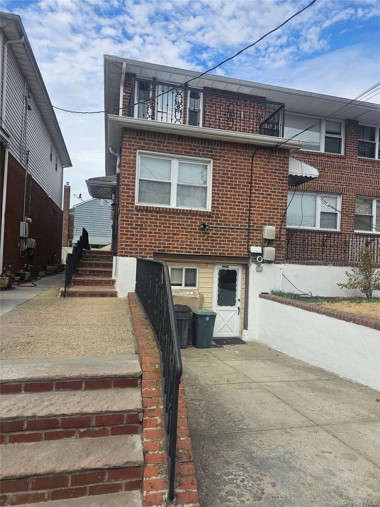 13724 228th Street - Photo 0