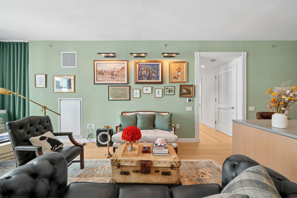 50 W 30th Street - Photo 2