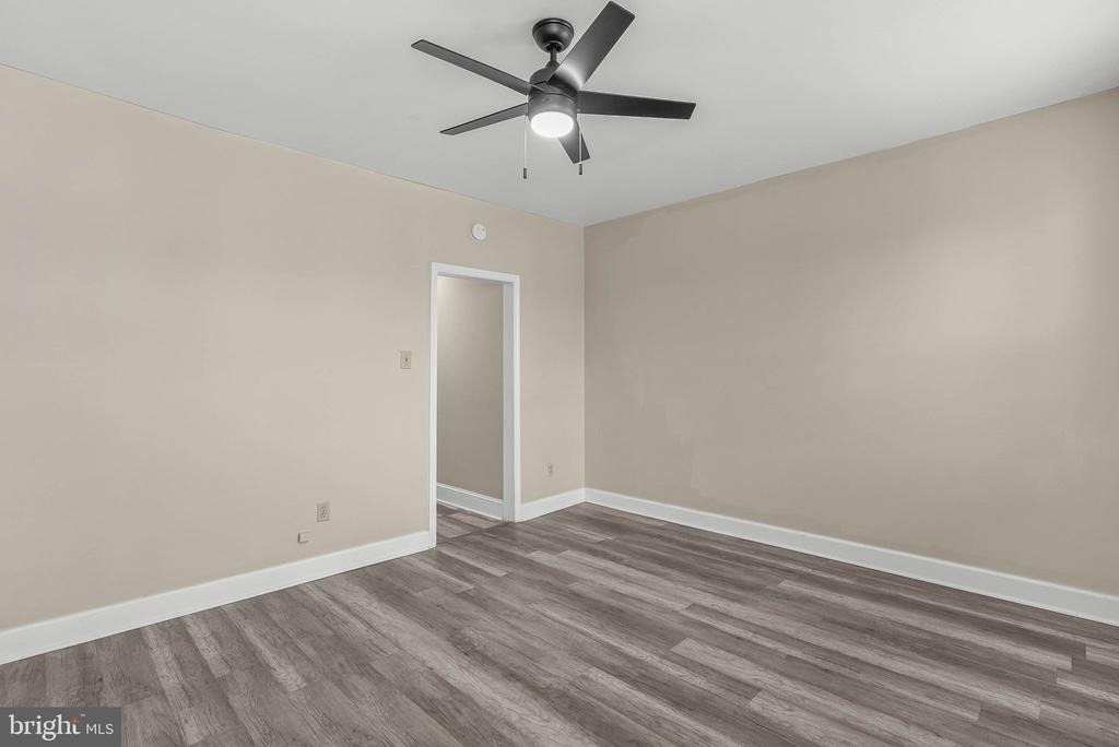 2440 Carpenter Street - Photo 5