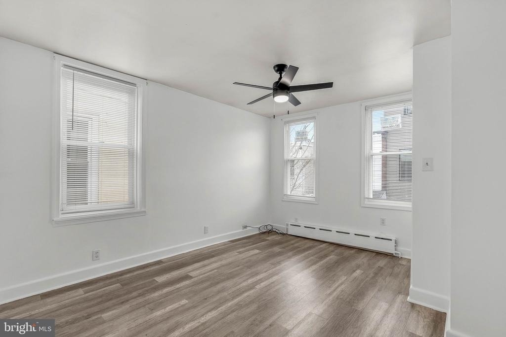 2440 Carpenter Street - Photo 9