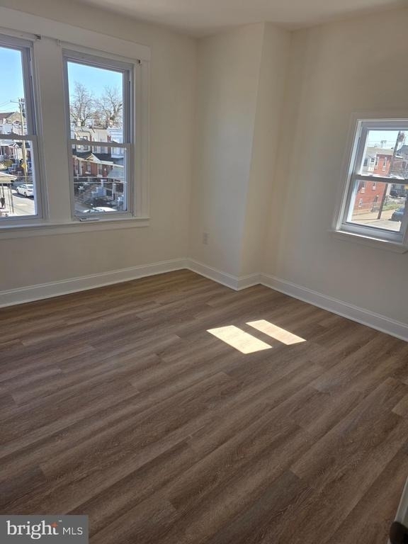 5901 Belmar Terrace - Photo 6