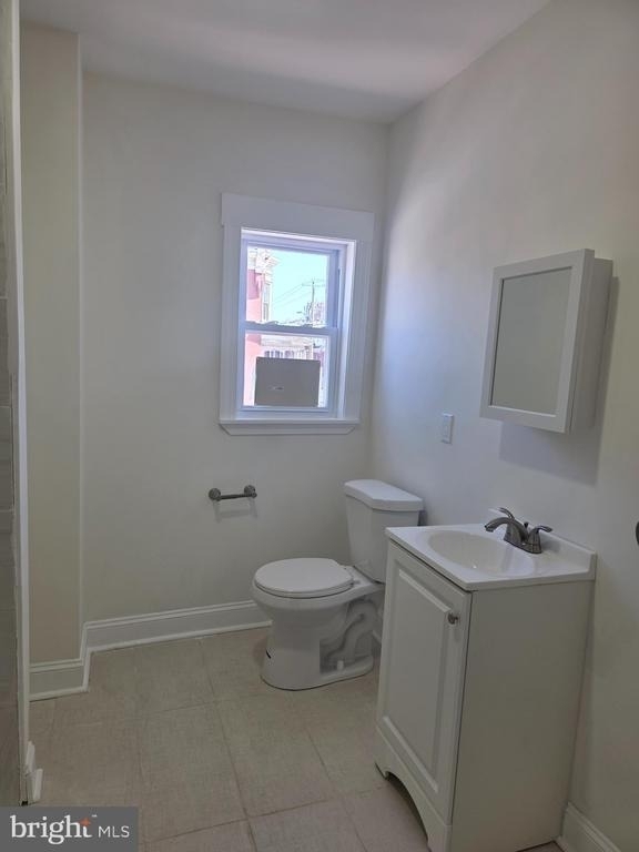 5901 Belmar Terrace - Photo 4