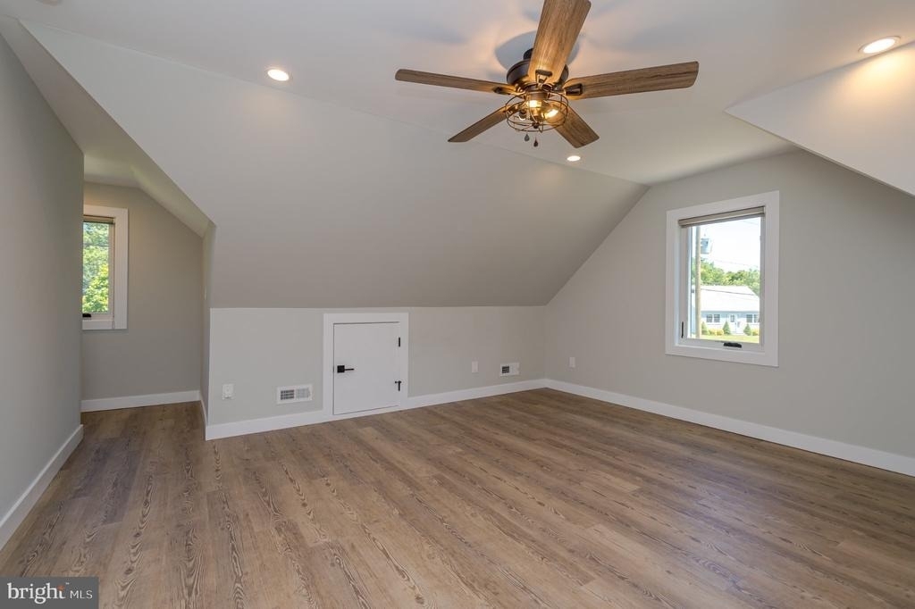 92 Pennwood Drive - Photo 15