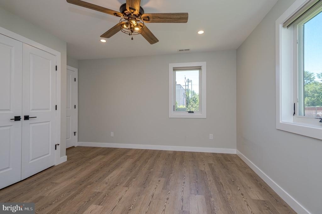 92 Pennwood Drive - Photo 11