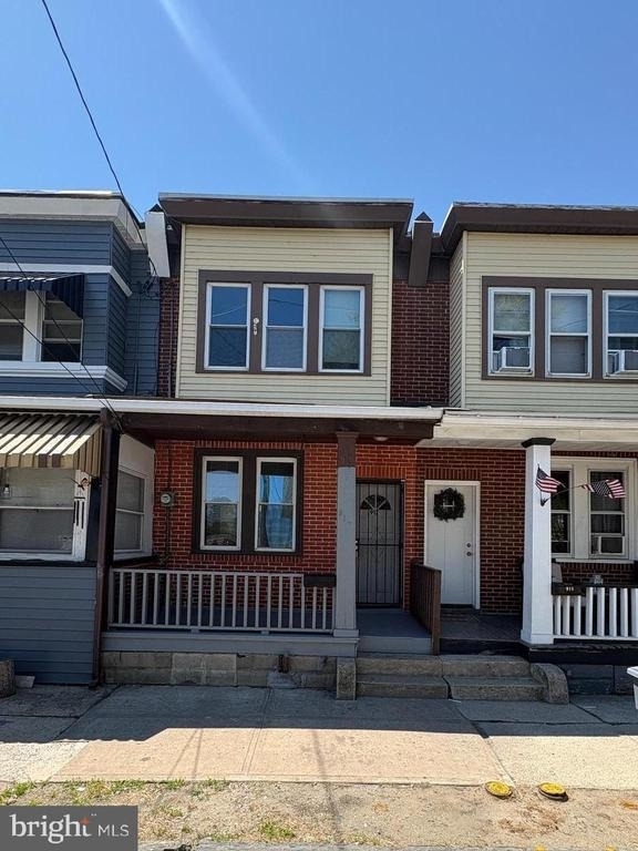 917 Koehler Street - Photo 1
