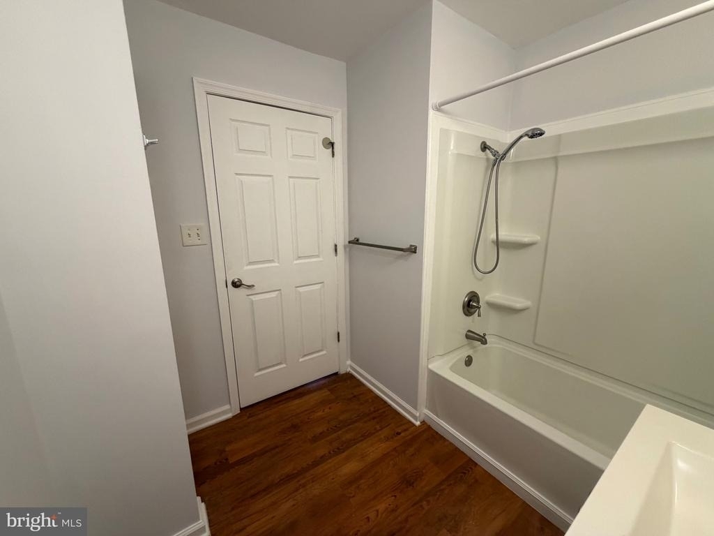 16 Iroquois Drive - Photo 12