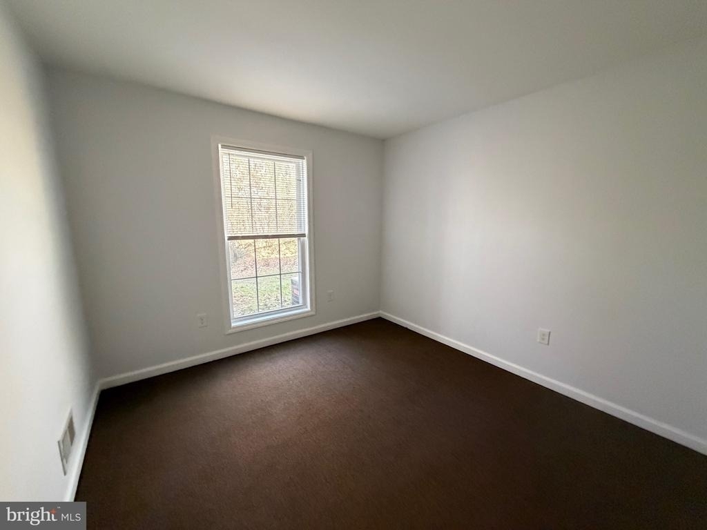 16 Iroquois Drive - Photo 8