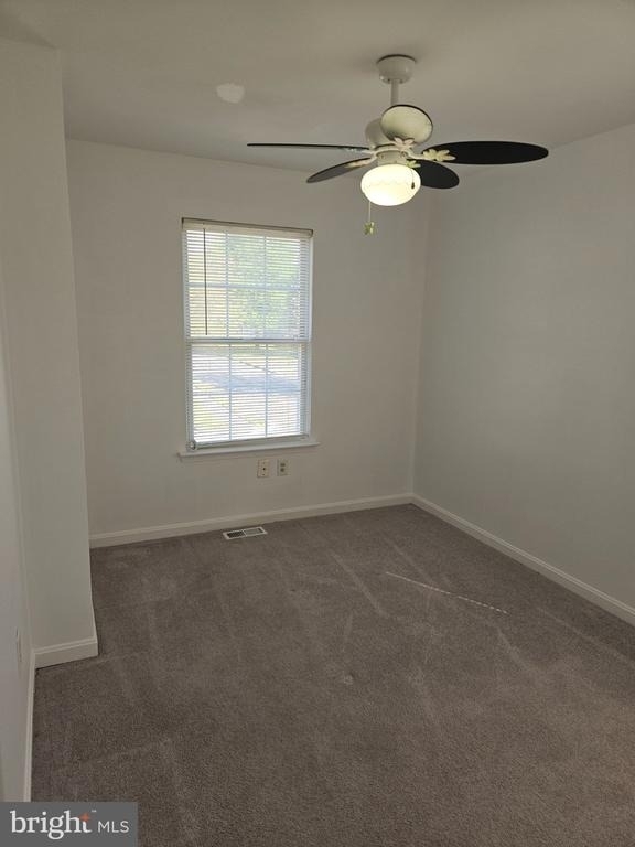 2346 Hazelwood Court - Photo 16