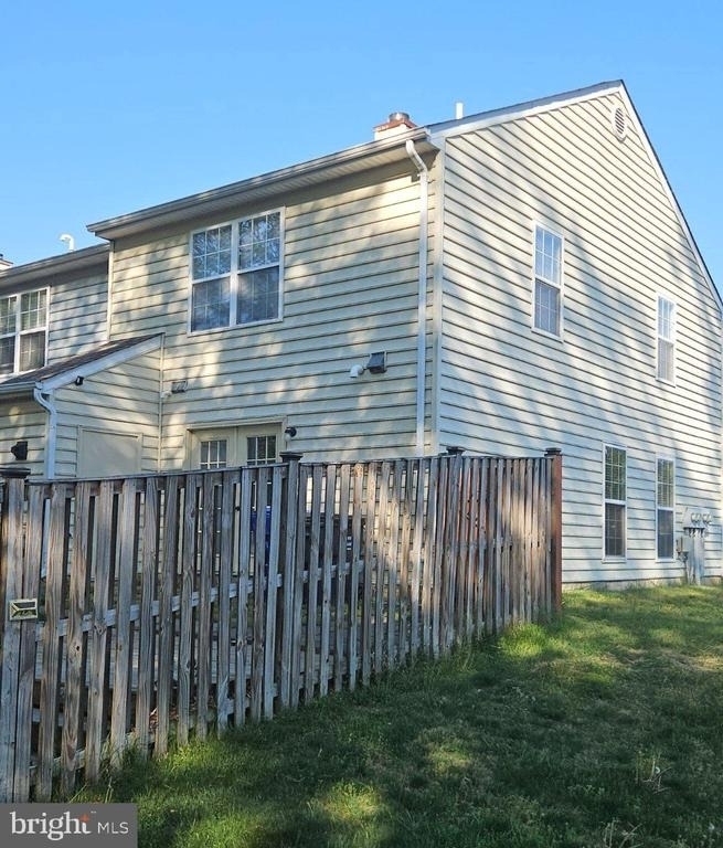 2346 Hazelwood Court - Photo 20