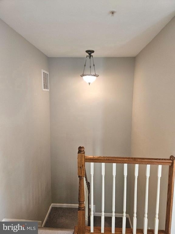 2346 Hazelwood Court - Photo 11
