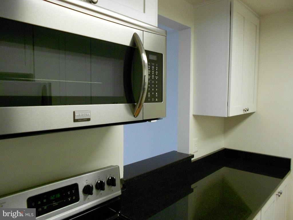 28 Allegheny Avenue - Photo 4