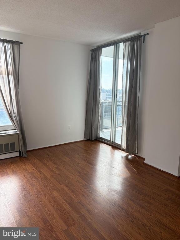 28 Allegheny Avenue - Photo 9