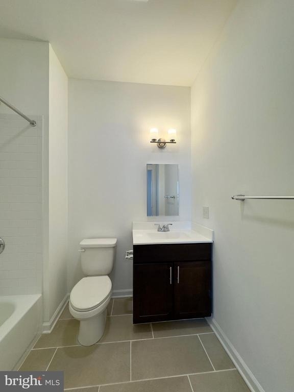 5908 Arizona Avenue - Photo 4