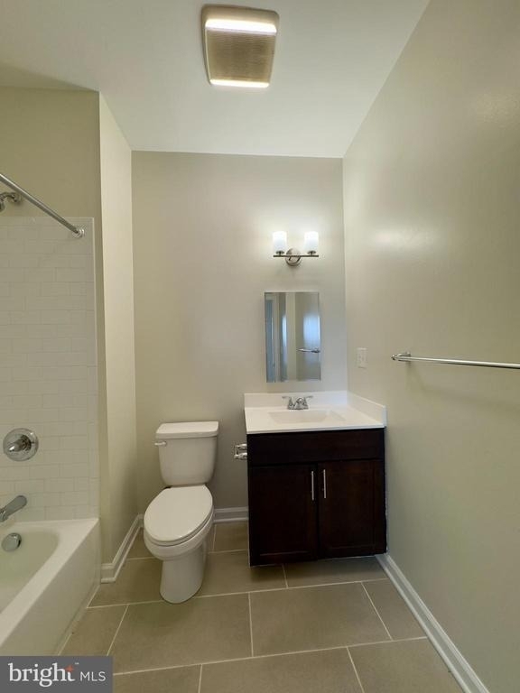4909 Hamilton Avenue - Photo 5