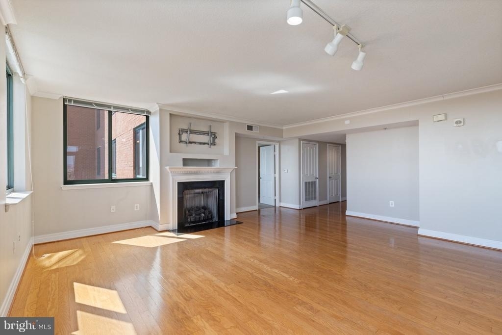 414 Water Street - Photo 5