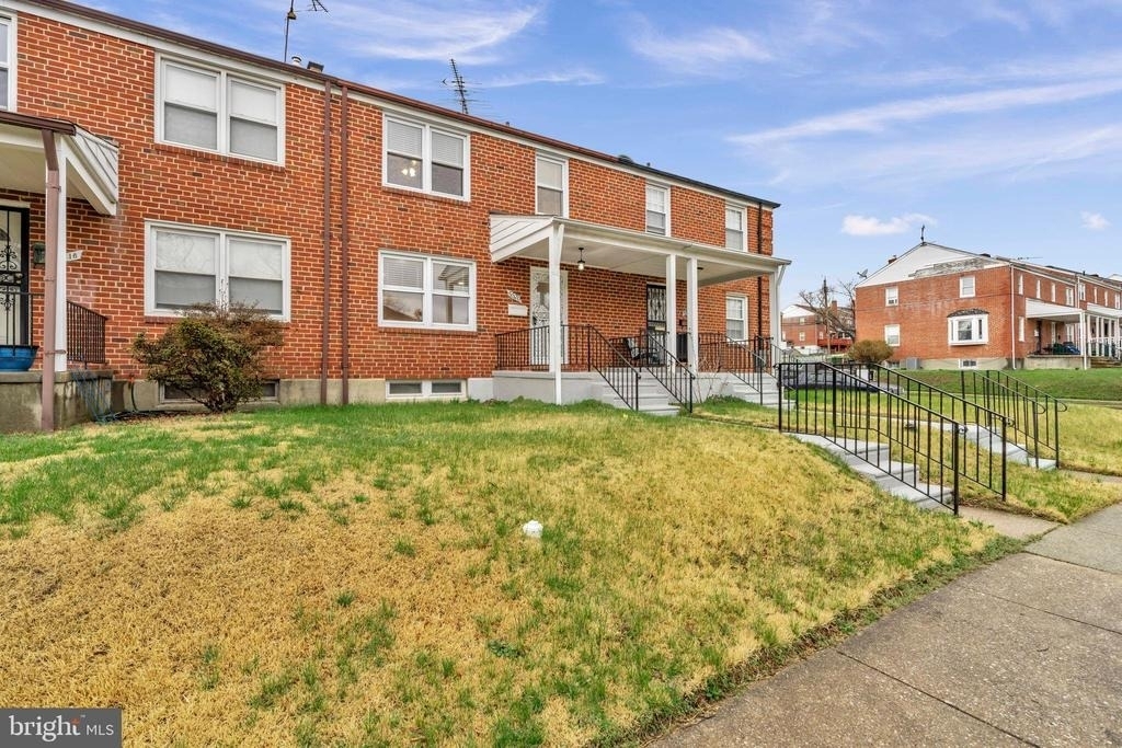 5520 Sagra Road - Photo 2
