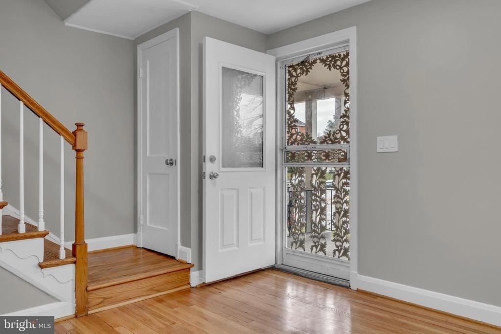 5520 Sagra Road - Photo 4