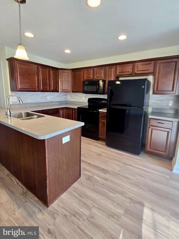 23613 Linkside Drive - Photo 3