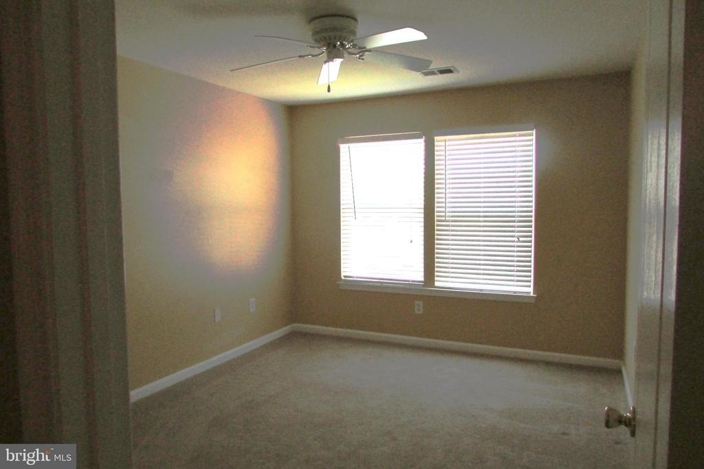 19048 Jackstone Way - Photo 10
