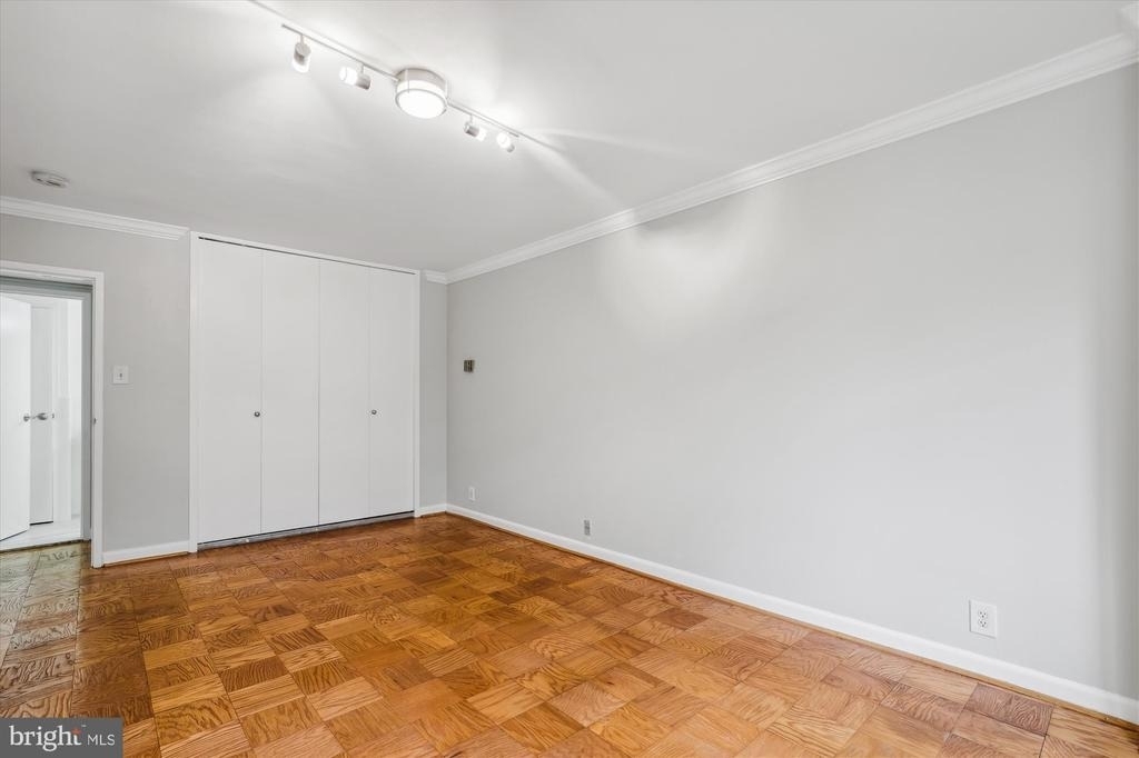 4201 Cathedral Avenue Nw - Photo 19