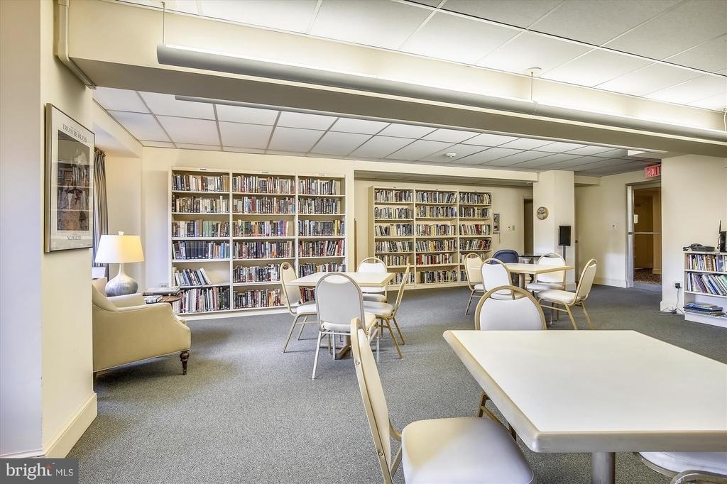 4201 Cathedral Avenue Nw - Photo 30