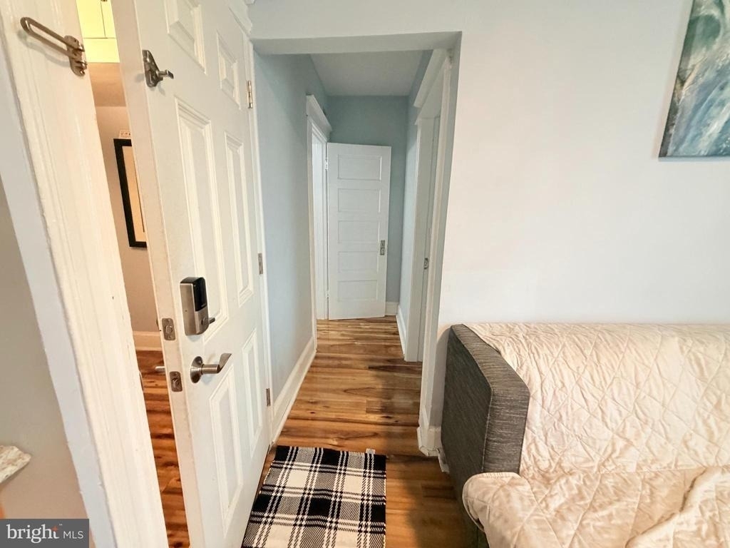 3119 South Dakota Avenue Ne - Photo 4