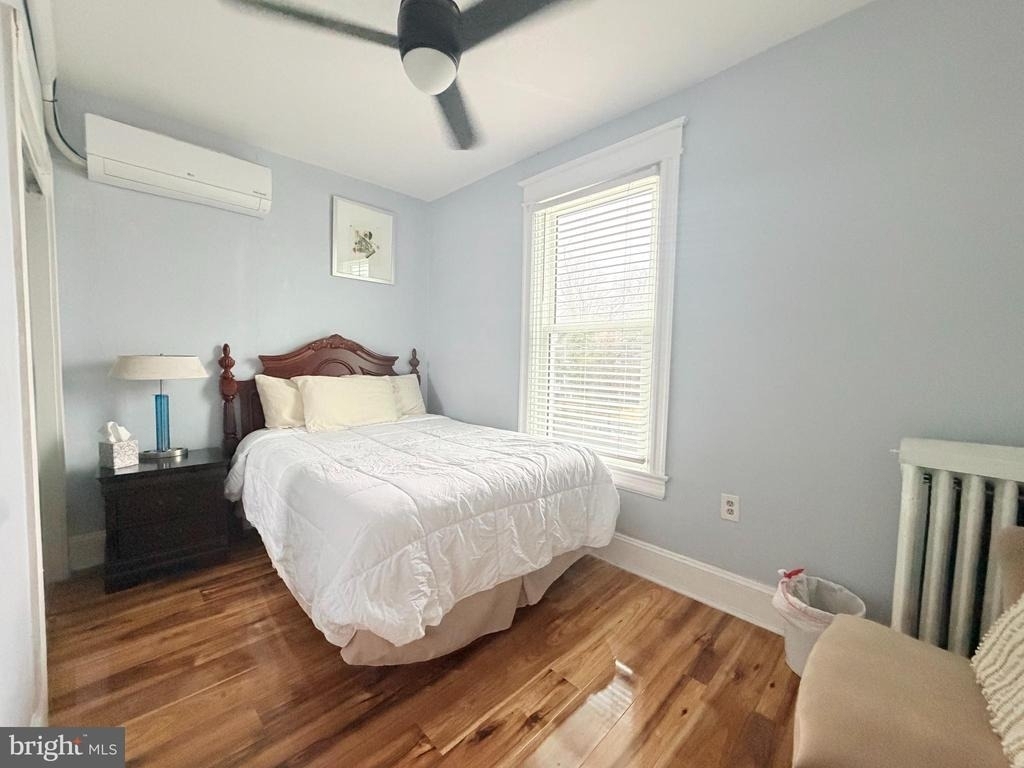 3119 South Dakota Avenue Ne - Photo 5