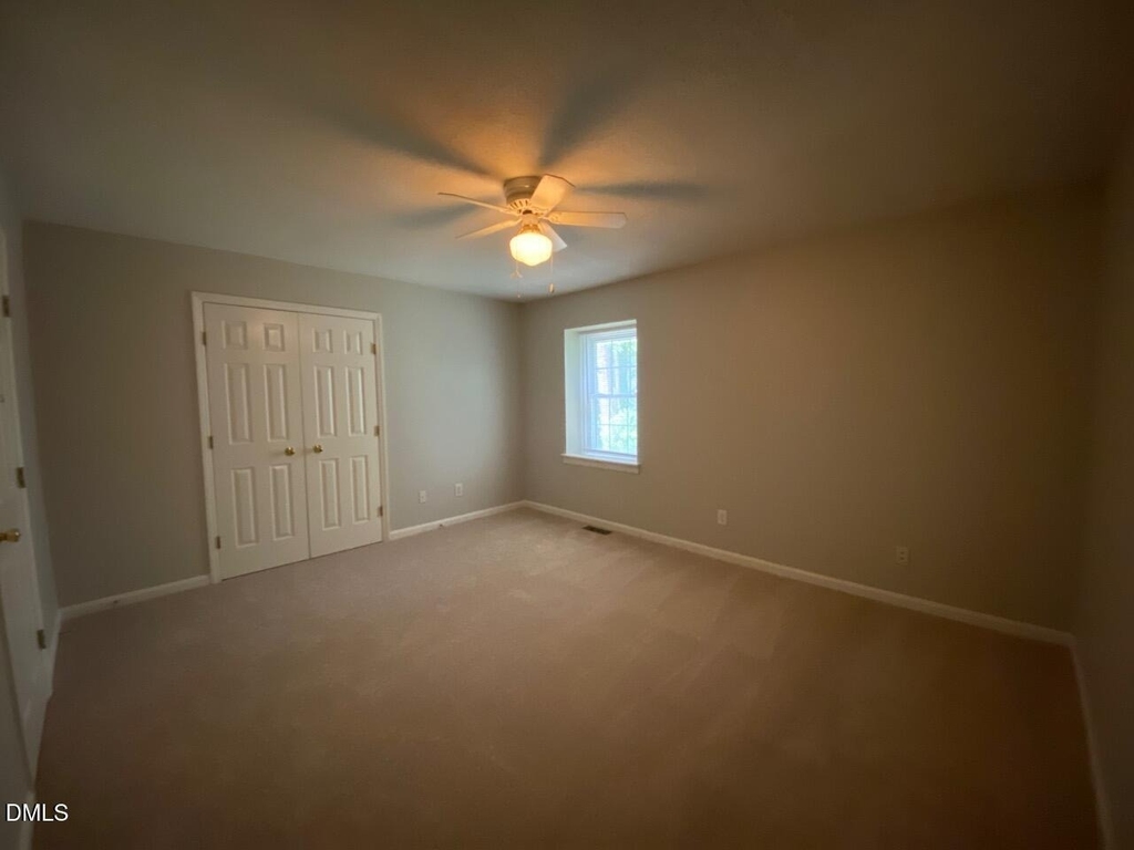 4706 Blue Bird Court - Photo 10