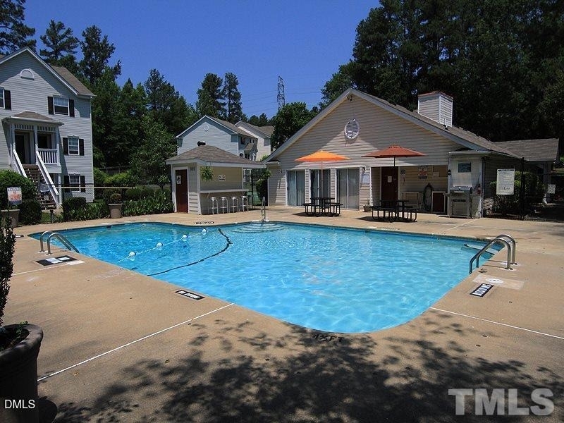 131 Kingsbury Drive - Photo 9
