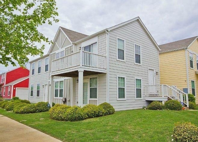 124 Trestle Tree St - Photo 0