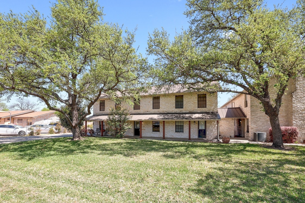204 Northwest Dr - Photo 5